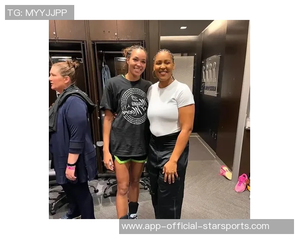 WNBA明星娜菲莎科利尔将进行双脚踝手术预计缺阵四到六个月